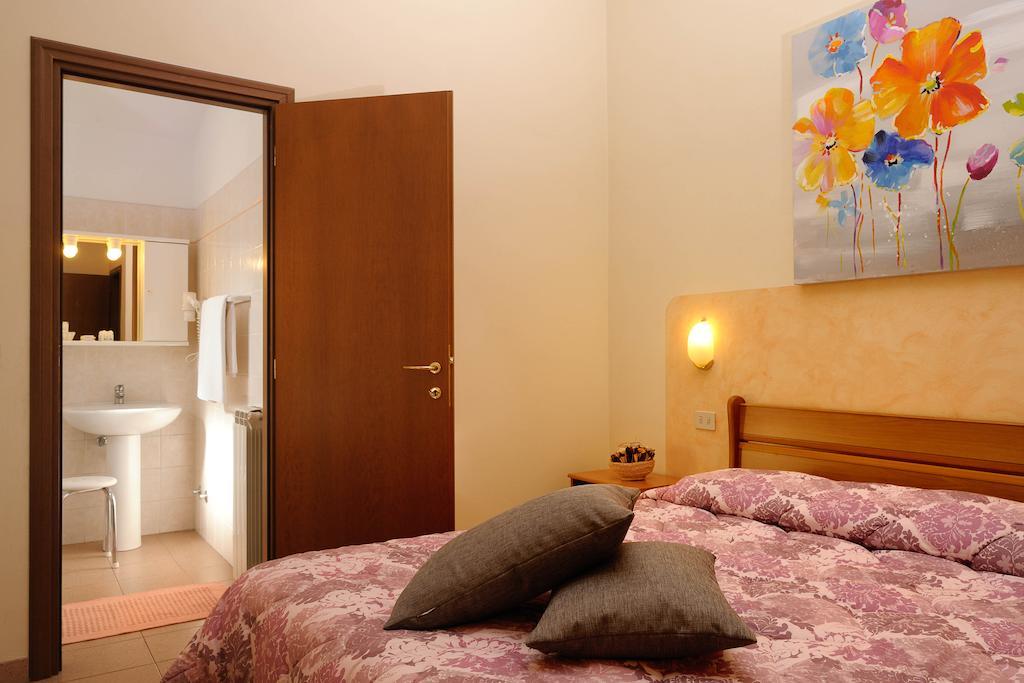 Le Rondini Hotel Рико дел Голфо ди Специя Стая снимка