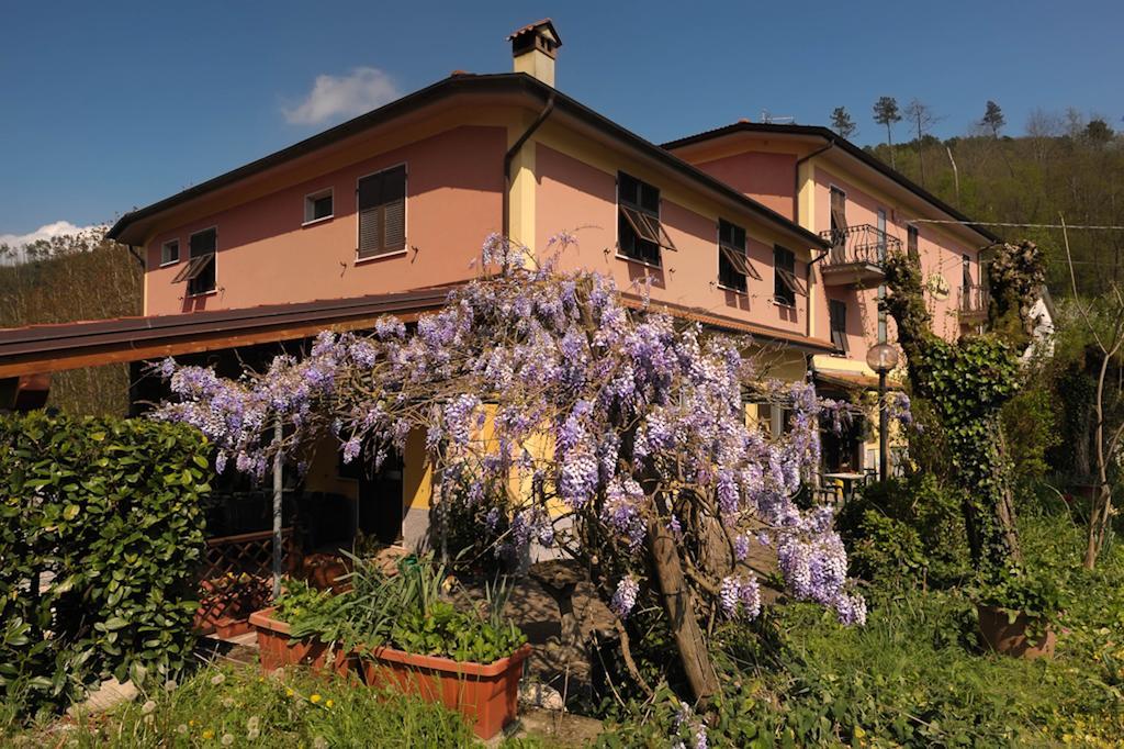 Le Rondini Hotel Рико дел Голфо ди Специя Екстериор снимка